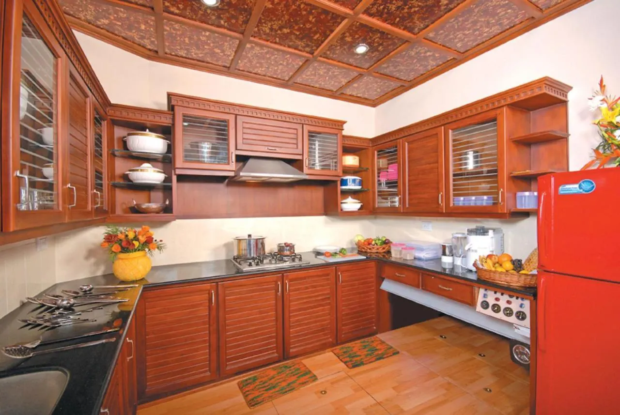 Sterling Houseboats Lake Palace, Alleppey Alappuzha Båthotell